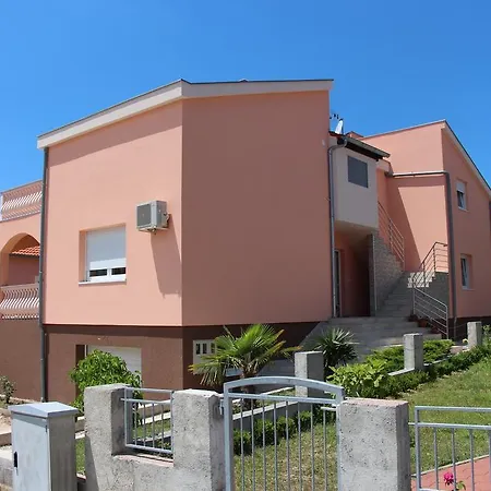 Adriatic アパート *