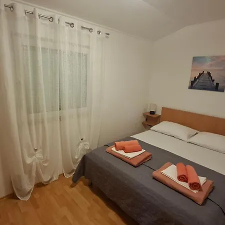 Adriatic Apartamento *